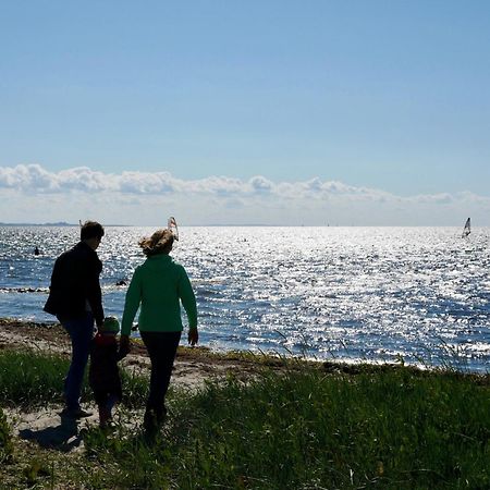 Appartamento Knusthof Lafrenz - Brueckenblick Fehmarn Esterno foto